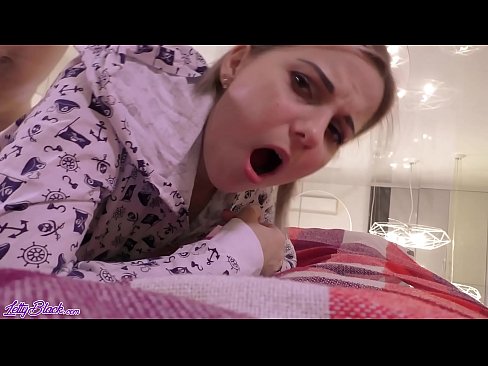 ❤️ Тачаангуй ээж залгих болон pregistyle секс - булэг ойр хүртэл ❤️ Секс видео манайд ❤